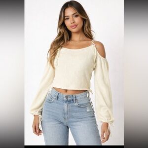 Gianni Bini Cream Knit Sweater